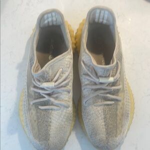 Adidas Yeezy Boost 350 V2 Beige